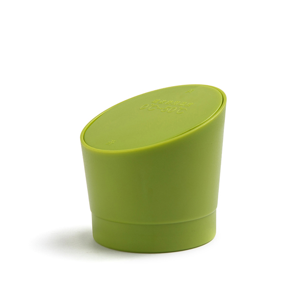 הכיסוי מתכוונן להזרקת פלסטיק