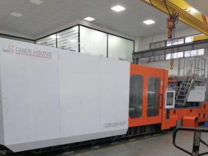 Injection Molding Machine 1200